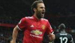 ماتا يرفض عرضا قياسيا من الصين للبقاء مع يونايتد