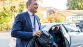 القضاء السويسري يكشف تفاصيل مداهمة مكاتب "بي إن" في 5 دول