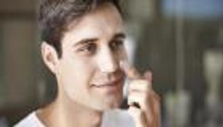 أهم 6 خطوات للعناية ببشرة الرجل من المنزل