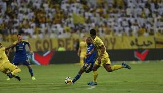 الوصل ينتزع صدارة الدوري الإماراتي من الوحدة بثنائية دي ليما