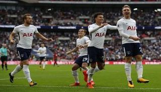 اريكسن يقود توتنهام لفوز صعب أمام بورنموث بالبريميير ليج