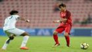 شباب الأهلي يحقق الفوز على الإمارات ويرتقي للمركز الثالث