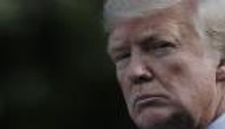 إعلان يعرض 10 ملايين دولار مقابل معلومات تقود لعزل ترامب