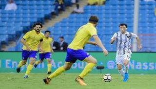 ثنائية ليوناردو تهدي النصر بداية مظفرة مع المدرب كينتيروس