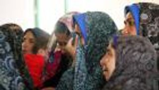 العنف وراء هروب فتيات إيران من المنزل