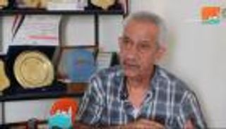 صاحب أشهر علامة نصر يشرح لـ"العين" كيف احتضن سيناء بين أصبعيه