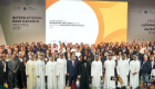 حمدان بن محمد وعبدالله بن زايد يحضران الاجتماع السنوي لـ"إكسبو 2020"