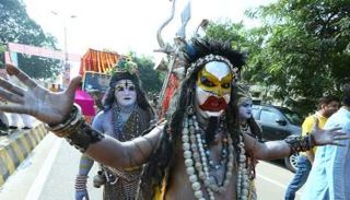 بالصور.. احتفالات الديوالي في مدينة أيوديا القديمة