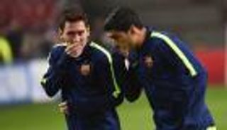 نائب بريطاني يغيب عن جلسة برلمانية لمراقبة ميسي وسواريز