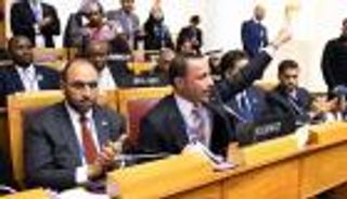 أمير الكويت يشيد برئيس برلمانه بعد طرده وفدا إسرائيليا