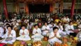 بالصور.. انطلاق مهرجان النباتيين في تايلاند