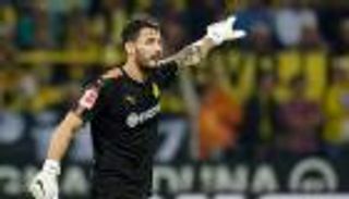 دورتموند يحتفظ بحارسه بوركي حتى 2021