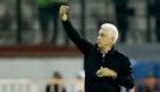 القط" يفاضل بين مرعي وأكوستا لقيادة هجوم النجم أمام الأهلي 