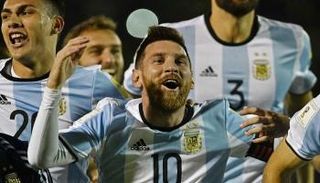 الأرجنتين تواجه نيجيريا وديا