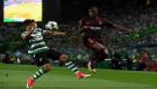 تغريم سبورتنج لشبونة بسبب أحداث مباراة برشلونة