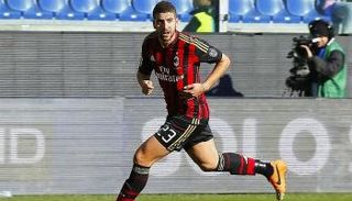 تاعرابت: تجربة ميلان دمرتني نفسيا 