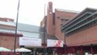 بالصور.. معرض في لندن يغوص في أعماق السحر مع شخصية "هاري بوتر"