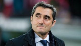 فالفيردي يستدعي 7 لاعبين من الرديف لمواجهة الكأس