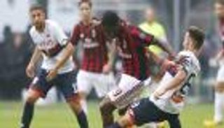 ميلان يواصل نتائجه المخيبة.. وفوز مهم لروما