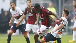 ميلان يواصل نتائجه المخيبة.. وفوز مهم لروما