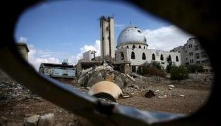 منزل مدمر في الغوطة الشرقية