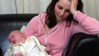 اكتئاب ما بعد الولادة شائع بقوة بين النساء