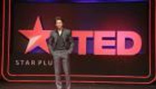 شاروخان: أثق بقدراتي ولا أنشغل بأعمال المنافسين