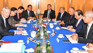 زيارة السيسي والوفد المرافق له لوزارة الاقتصاد والمالية الفرنسية