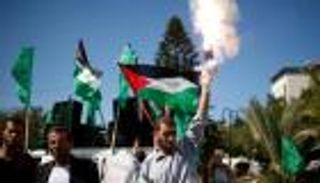 حماس في طهران.. مناورة يخوضها الحرس القديم