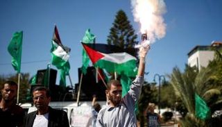 الحرس القديم في حماس يناور بورقة إيران - رويترز