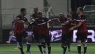 الرائد يفوز أخيرا بعد اكتساح الباطن بخماسية في الدوري السعودي