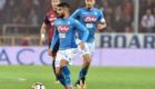 نابولي يقلب الطاولة على جنوى ويستعيد صدارة الدوري الإيطالي