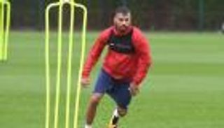 "الجزائري المنحوس" على أعتاب الرحيل عن جيرونا