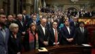 إسبانيا توجه تهمة التمرد لرئيس كتالونيا