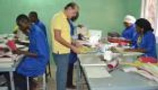 "جمعة الماجد" يتابع مشاريع حفظ المخطوطات في مالي