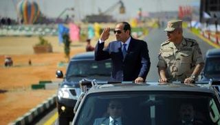الرئيس السيسي يتفقد جاهزية الجيش الثالث