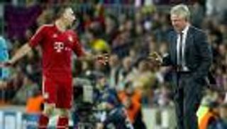 ريبيري يثني على عمل هاينكس 