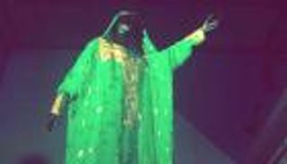 كاميرا "بوابة العين" في جولة بمتحف الثوب الإماراتي 