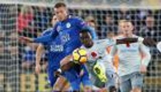 ليستر يواصل انتصاراته في البريميير ليج