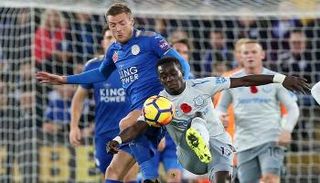 ليستر يواصل انتصاراته في البريميير ليج ومتاعب إيفرتون تتواصل