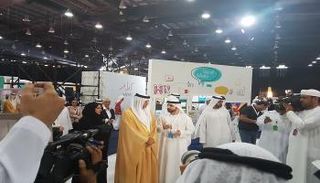 الشيخ سعود بن صقر القاسمي يتفقد أحد المشاريع