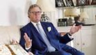 قريب بلفور ينتقد الأوضاع "المذلة" للفلسطينيين