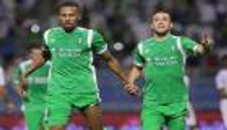 الأهلي يسقط في فخ التعادل أمام الفيحاء في الدوري السعودي