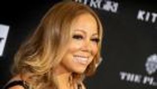 هوليوود تكرم ماريا كاري بعد مسيرة 25 عاماً