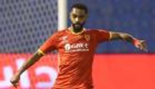 باوزا يستبعد ثنائي الهلال من معسكر البرتغال ويضم مدافع القادسية