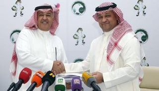 شركة الاتصالات السعودية تنقل وديات الأخضر استعداداً للمونديال