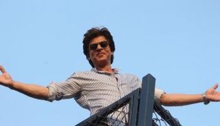 نجم بوليوود شاروخان