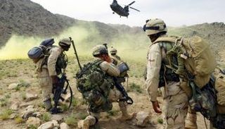 قوات أمريكية خلال عملية عسكرية في أفغانستان - أ. ف. ب