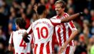 ستوك يخطف تعادلا صعبا أمام ليستر 