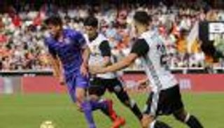 فالنسيا يعزز وصافته لليجا بثلاثية في ليجانيس